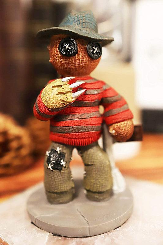 Pinheads Freddy Krueger Statue